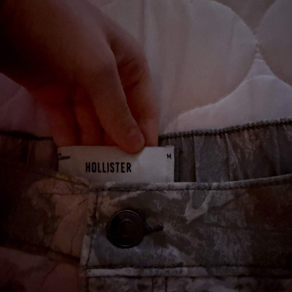 Hollister light wash camo jean skirt
